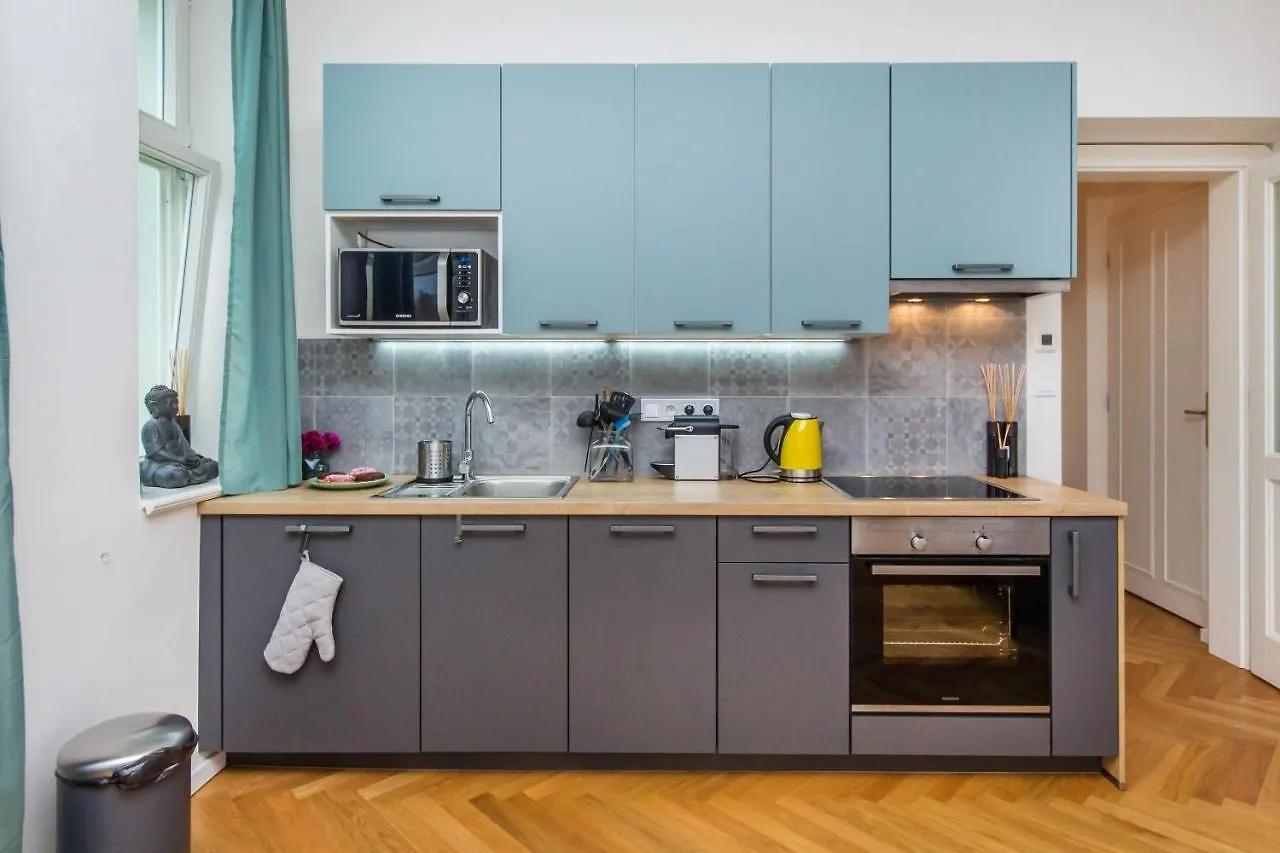 Apartmán Slavikova 18 Praha 0*,  Česká republika